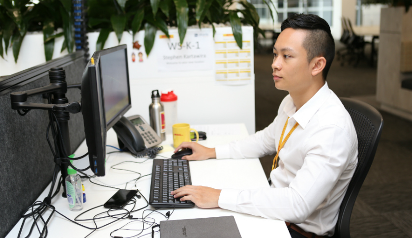Day-in-a-Life-DHL-Stephen-Kartawira-work-on-desk