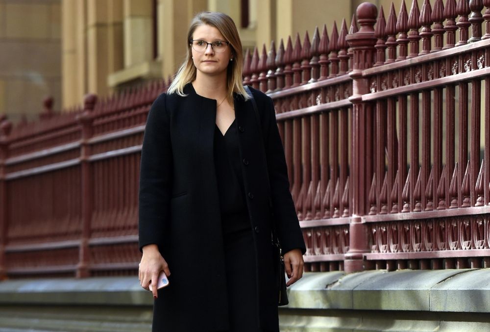 Day-in-the-life-Ashurst-Jessica-on-her-way-to-work