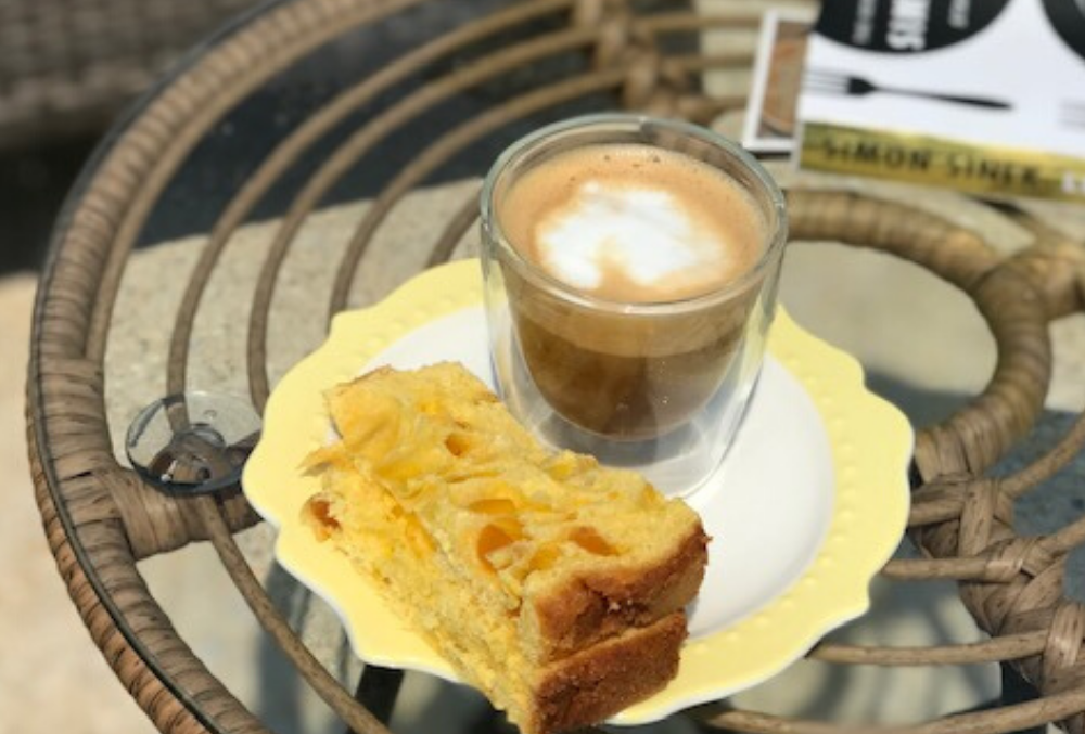 day-in-the-life-bp-anthea-tsaousis-coffe-with-bread